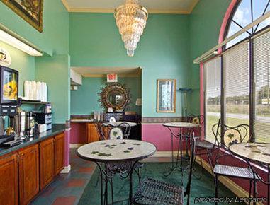 Super 8 By Wyndham Brunswick South I-95 Motel Restaurant billede
